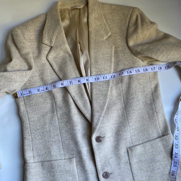 Vintage 100% pure wool Set light beige blazer with matching skirt vintage - Picture 5 of 16